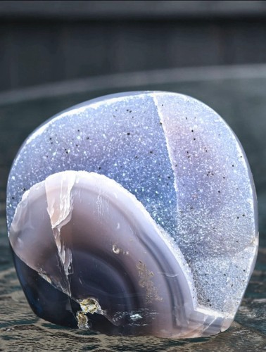 Sparkling exquisite blue agate - exquisite,