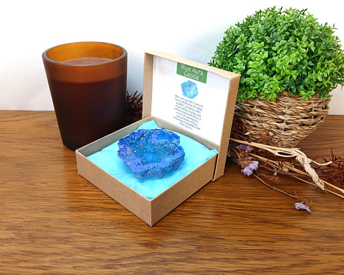 Blue aura geode quartz - blue,
