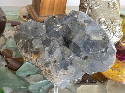 Divine celestite geode pale - celestite, (pale